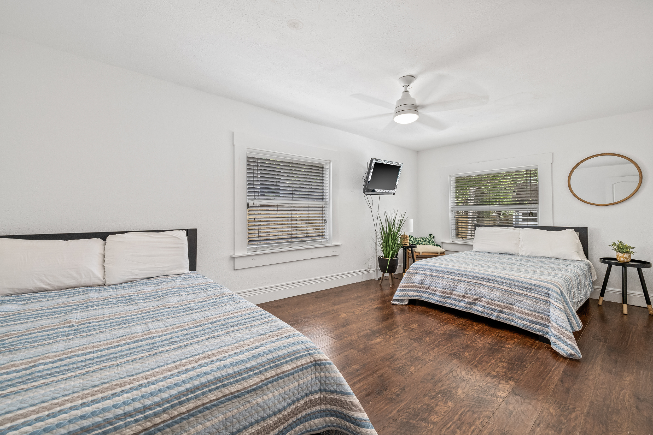 Tampa, Florida, 33604, United States, 3 Bedrooms Bedrooms, ,2 BathroomsBathrooms,Residential,For Sale,1927688