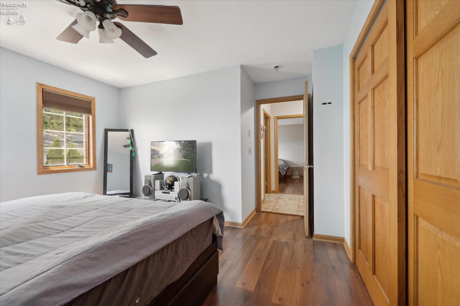 Put-In-Bay, Ohio, 43456, United States, 5 Bedrooms Bedrooms, ,3 BathroomsBathrooms,Residential,For Sale,1979918