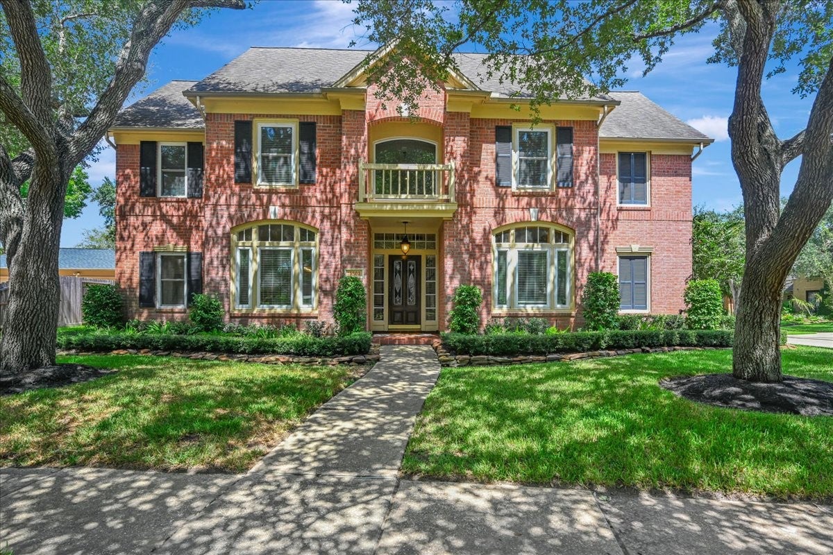 Village Corner Ct, Houston, TX 77059