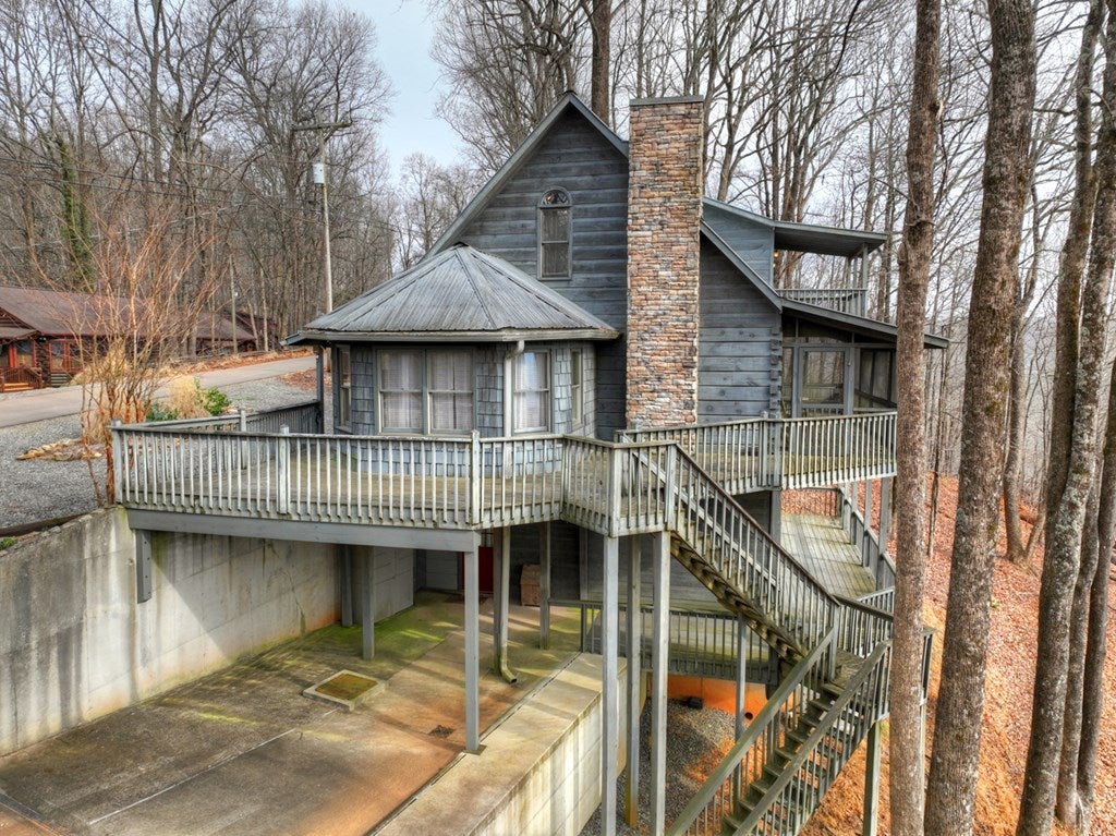 Ellijay, Georgia, 30536, United States, 3 Bedrooms Bedrooms, ,3 BathroomsBathrooms,Residential,For Sale,2009787