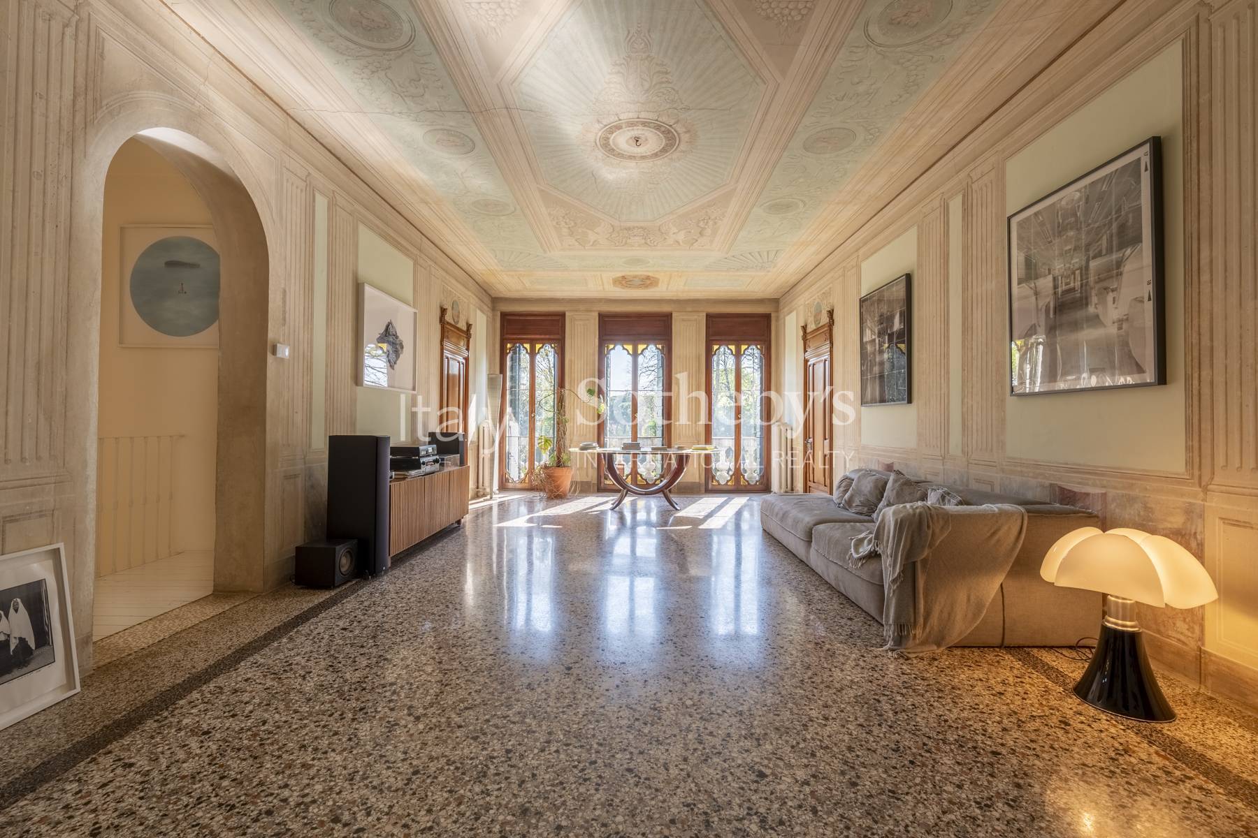  Timeless Venetian Villa in historic park with pool and lake - 物件實景