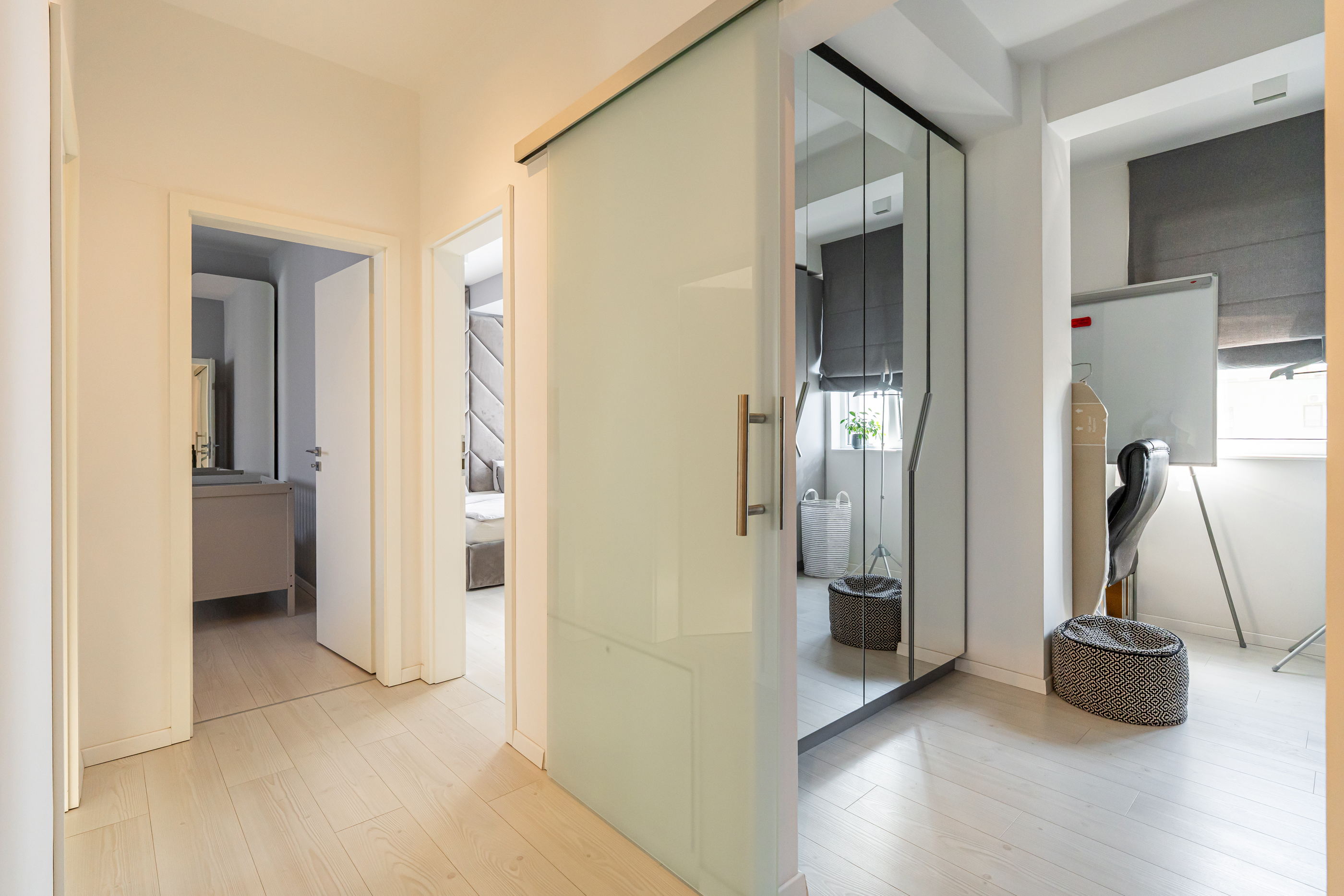  Four-Room Penthouse with Easy Access to Cluj-Napoca’s Business District - 物件實景