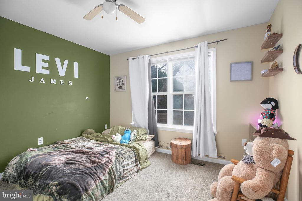 Fredericksburg, Virginia, 22405, United States, 4 Bedrooms Bedrooms, ,3 BathroomsBathrooms,Residential,For Sale,2000503