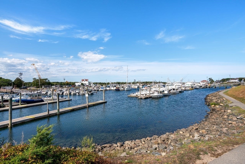 Sandwich, Massachusetts, 02563, United States, 2 Bedrooms Bedrooms, ,1 BathroomBathrooms,Residential,For Sale,1939789