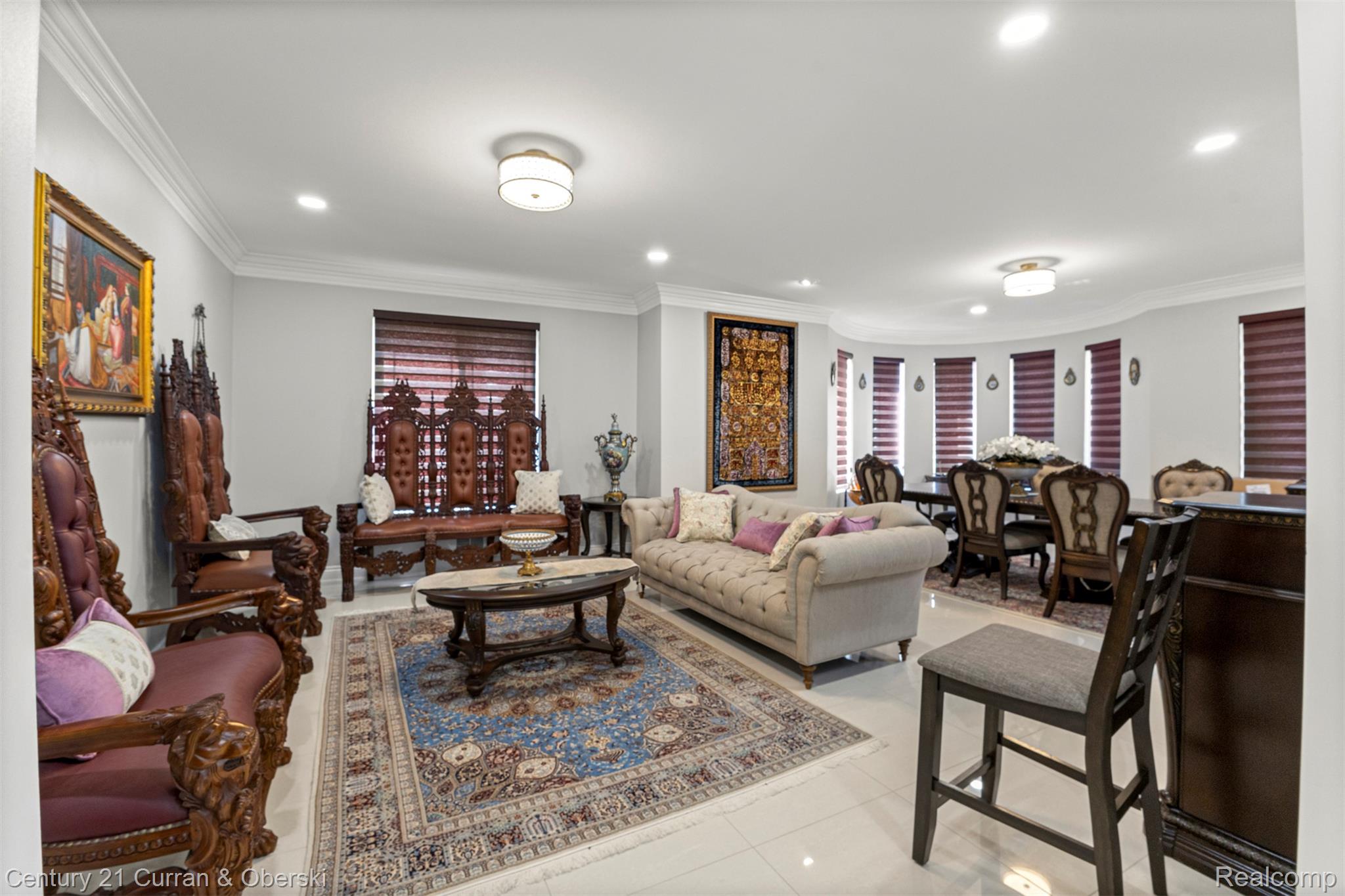 Dearborn Heights, Michigan, 48127, United States, 4 Bedrooms Bedrooms, ,5 BathroomsBathrooms,Residential,For Sale,1974066