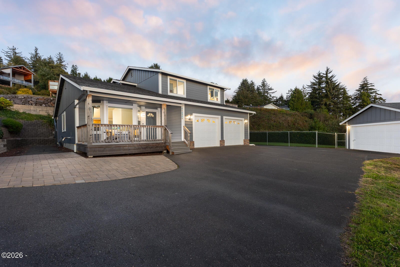 Vista Dr, Newport, OR 97365