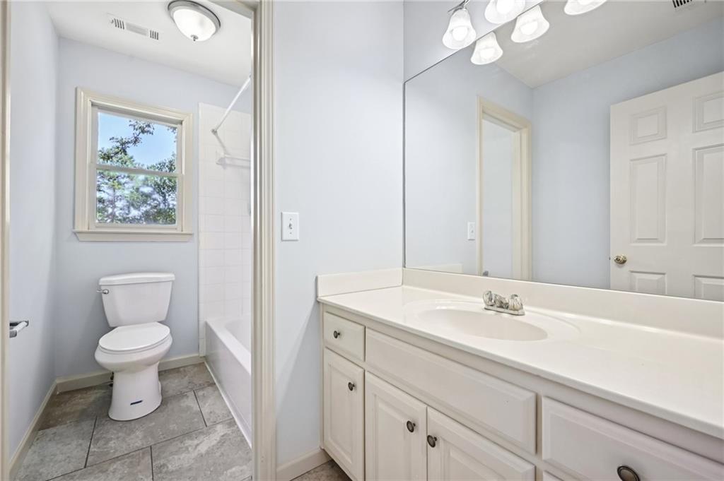 Dacula, Georgia, 30019, United States, 7 Bedrooms Bedrooms, ,4 BathroomsBathrooms,Residential,For Sale,1967692