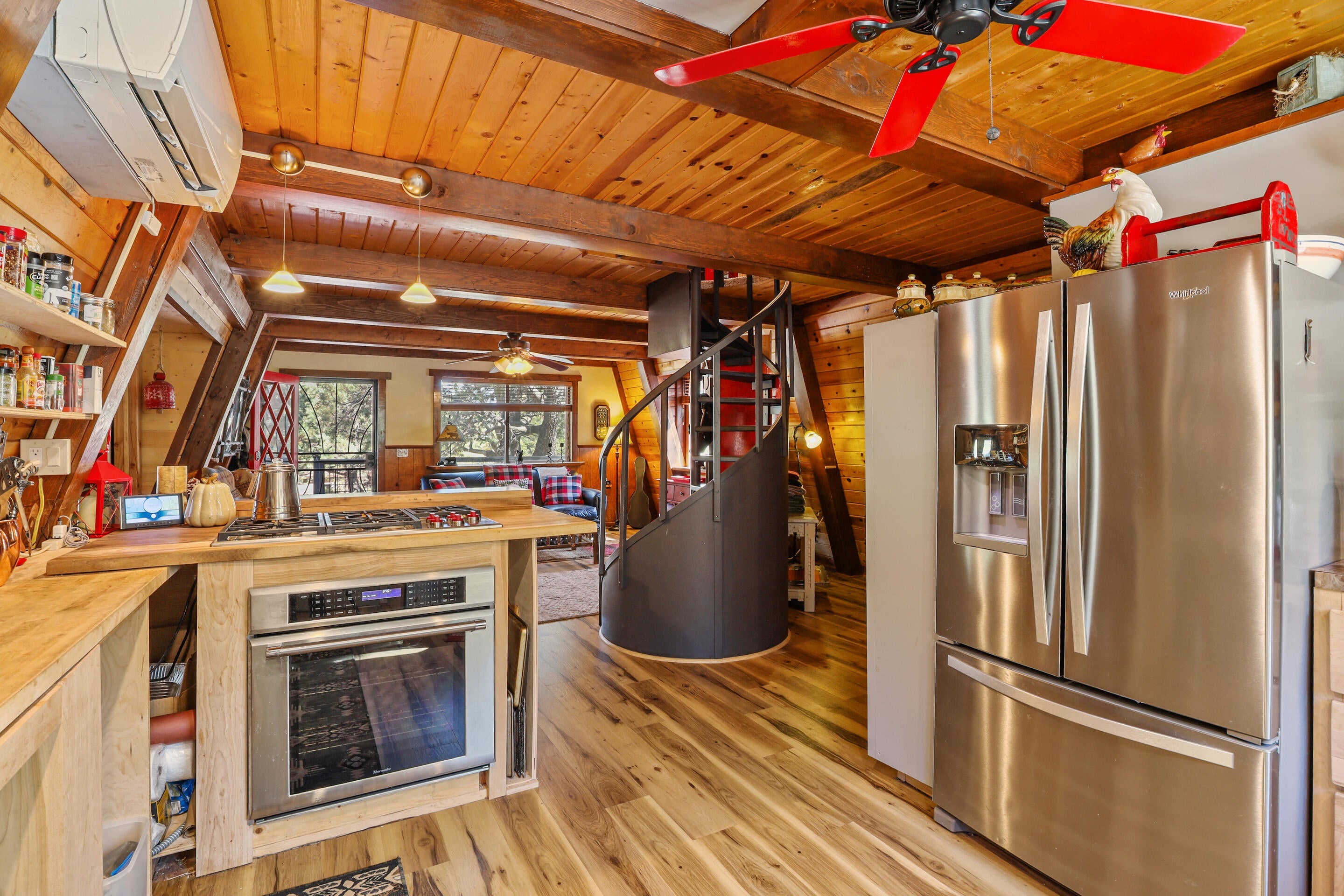 Pine, Arizona, 85544, United States, 2 Bedrooms Bedrooms, ,1 BathroomBathrooms,Residential,For Sale,1819700