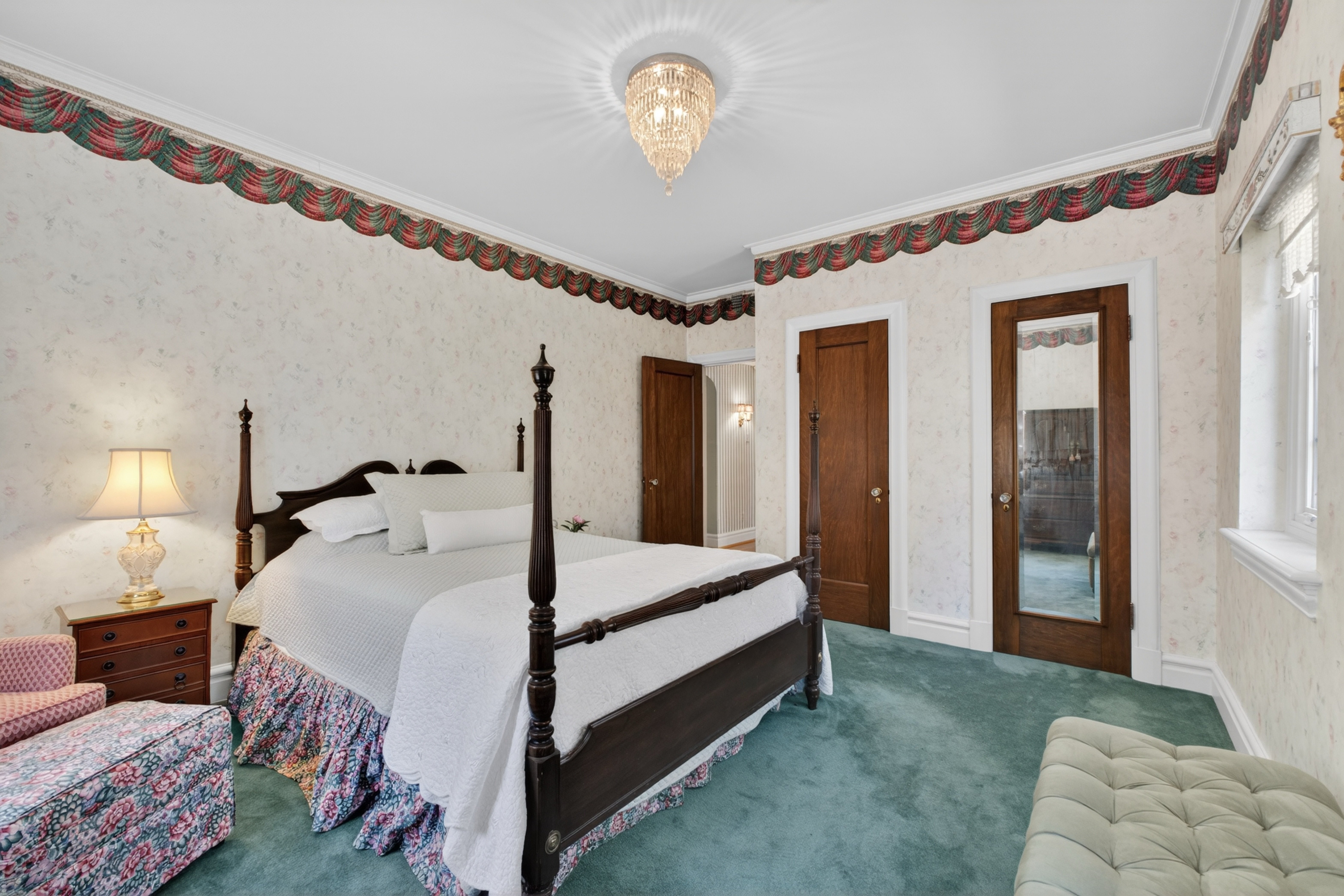  A once-in-a-lifetime opportunity in Webster Groves - 物件實景