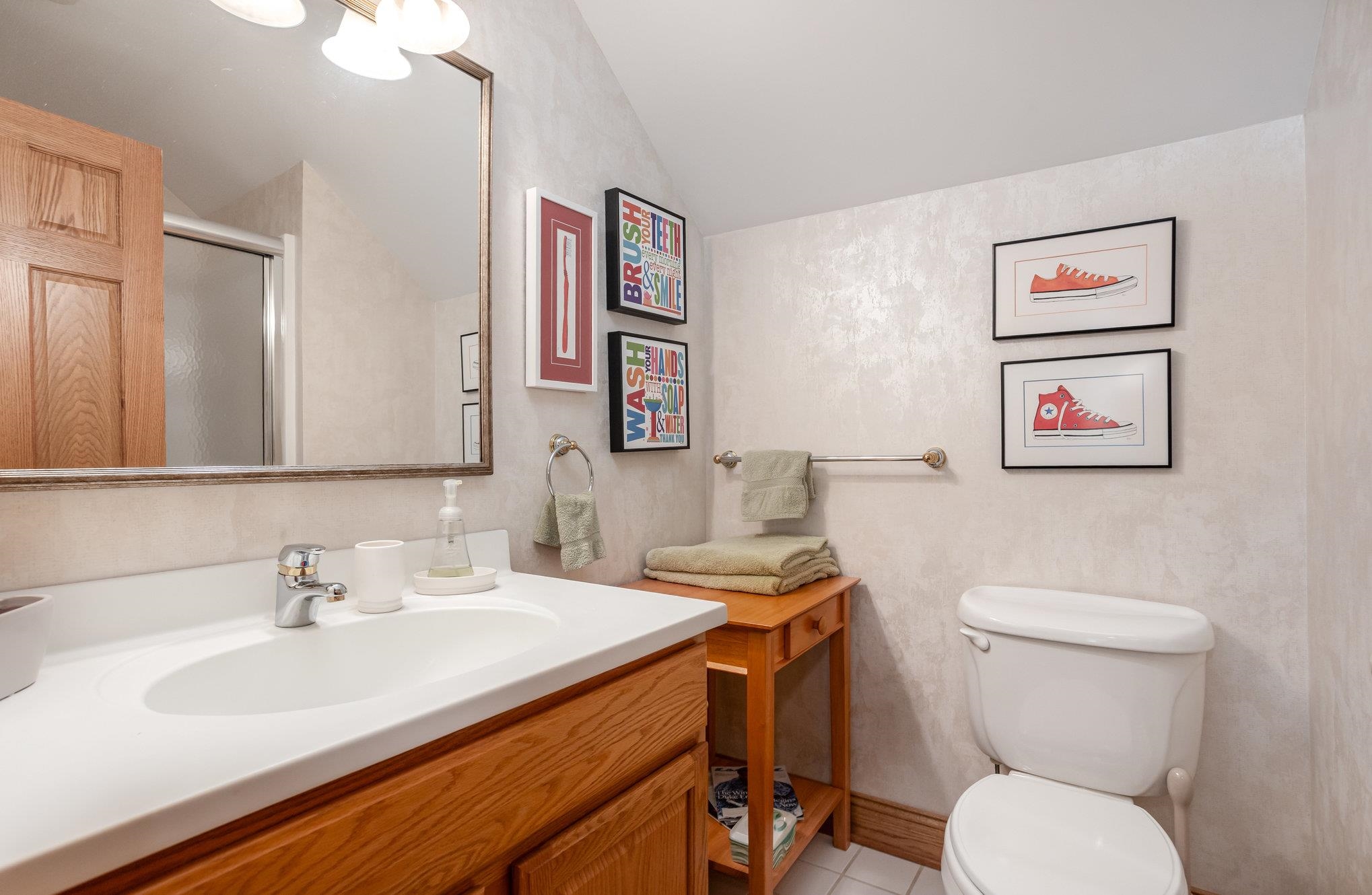 Bay City, Michigan, 48706, United States, 4 Bedrooms Bedrooms, ,5 BathroomsBathrooms,Residential,For Sale,1986135