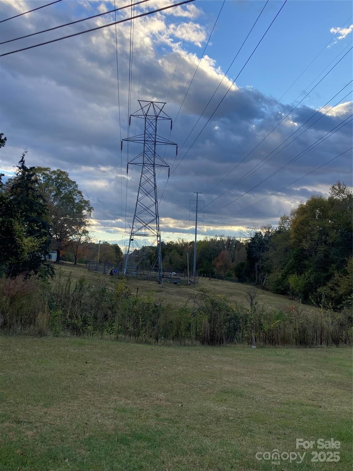 China Grove, North Carolina, 28023, United States, 2 Bedrooms Bedrooms, ,1 BathroomBathrooms,Residential,For Sale,1986139