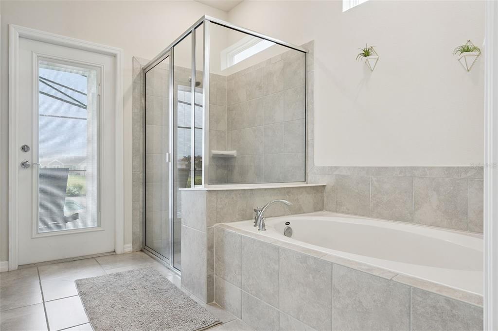 Davenport, Florida, 33897, United States, 7 Bedrooms Bedrooms, ,6 BathroomsBathrooms,Residential,For Sale,1962929