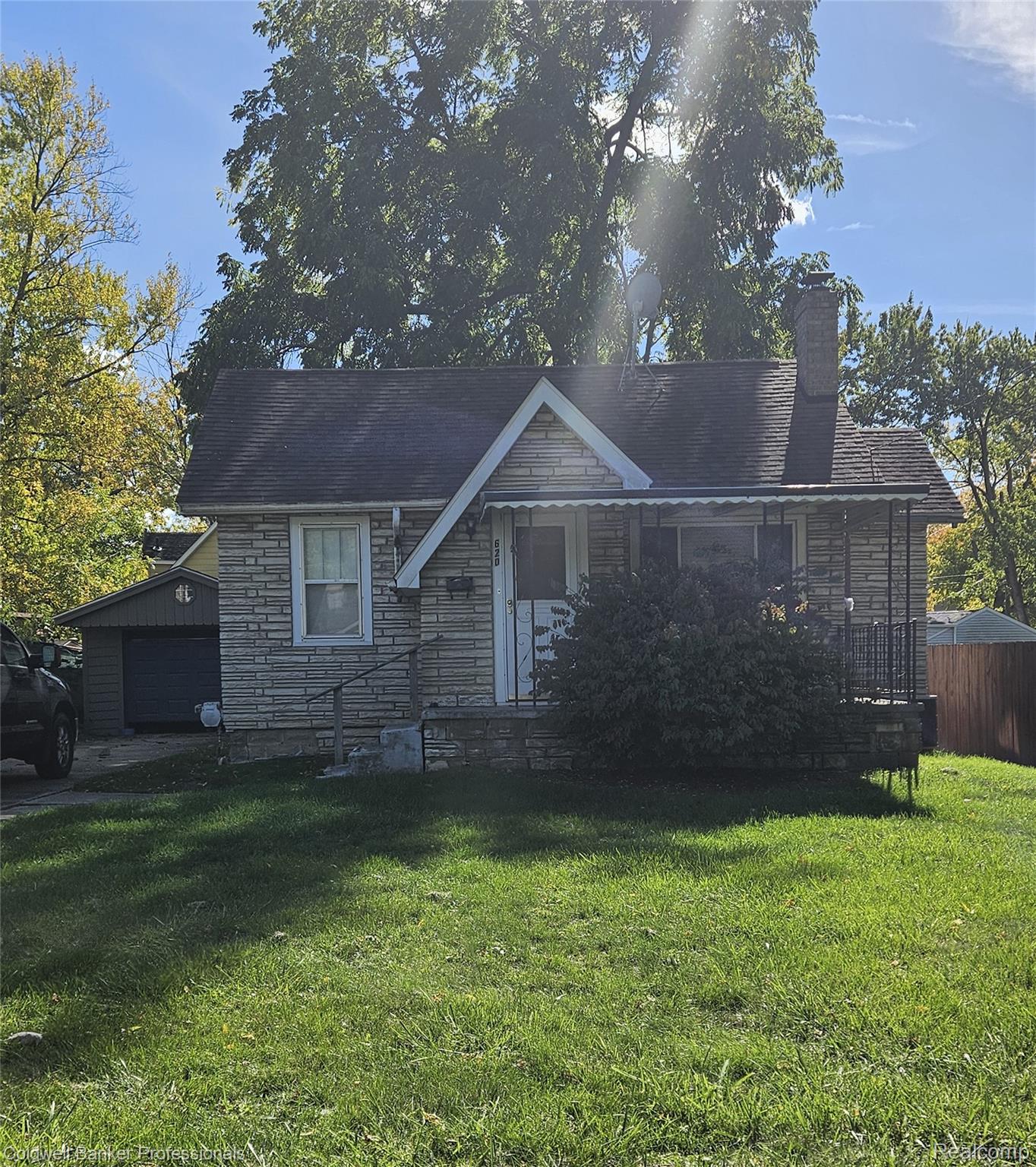 Maple St, Mount Morris, MI 48458 #1