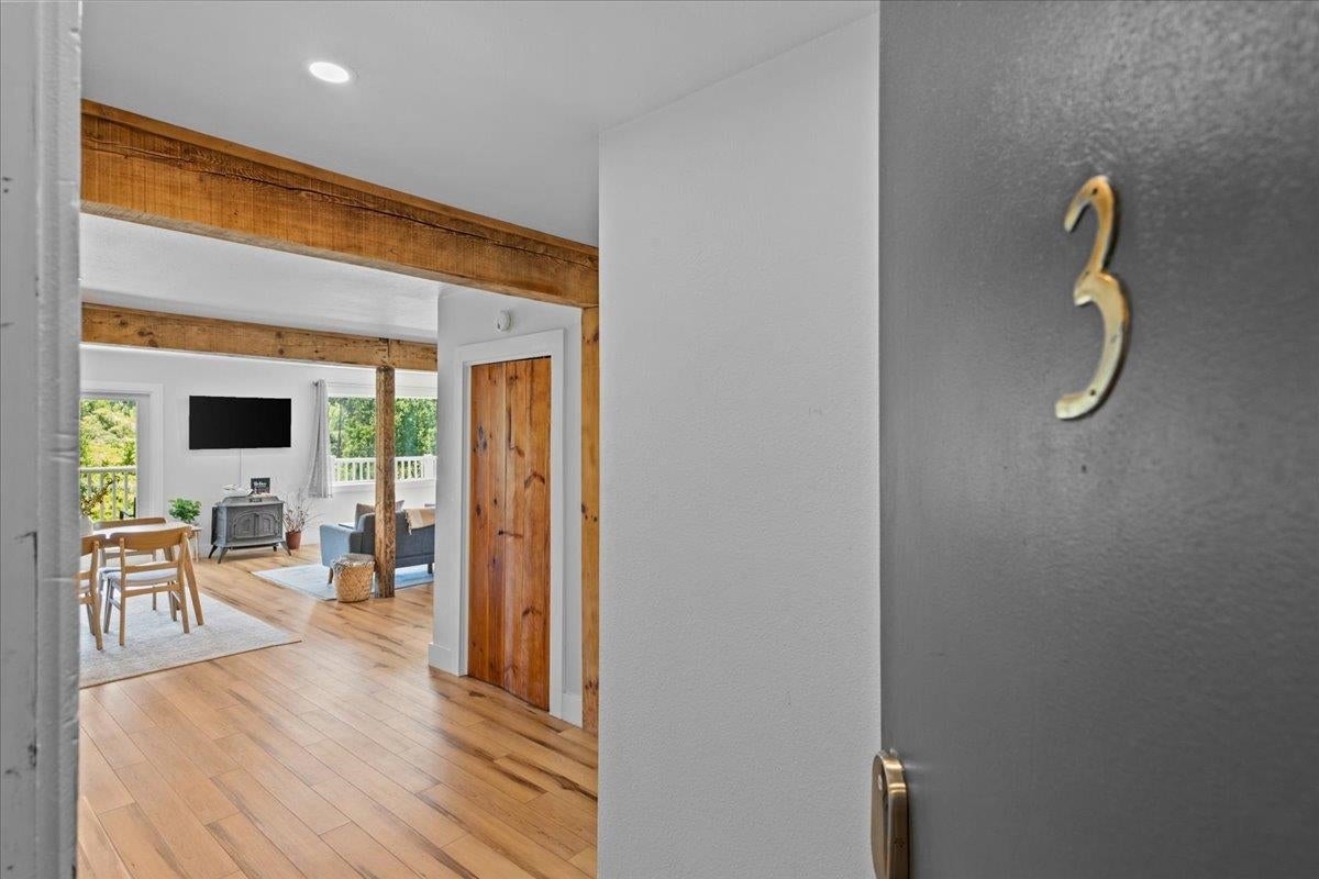 Stowe, Vermont, 05672, United States, 8 Bedrooms Bedrooms, ,5 BathroomsBathrooms,Residential,For Sale,1994933