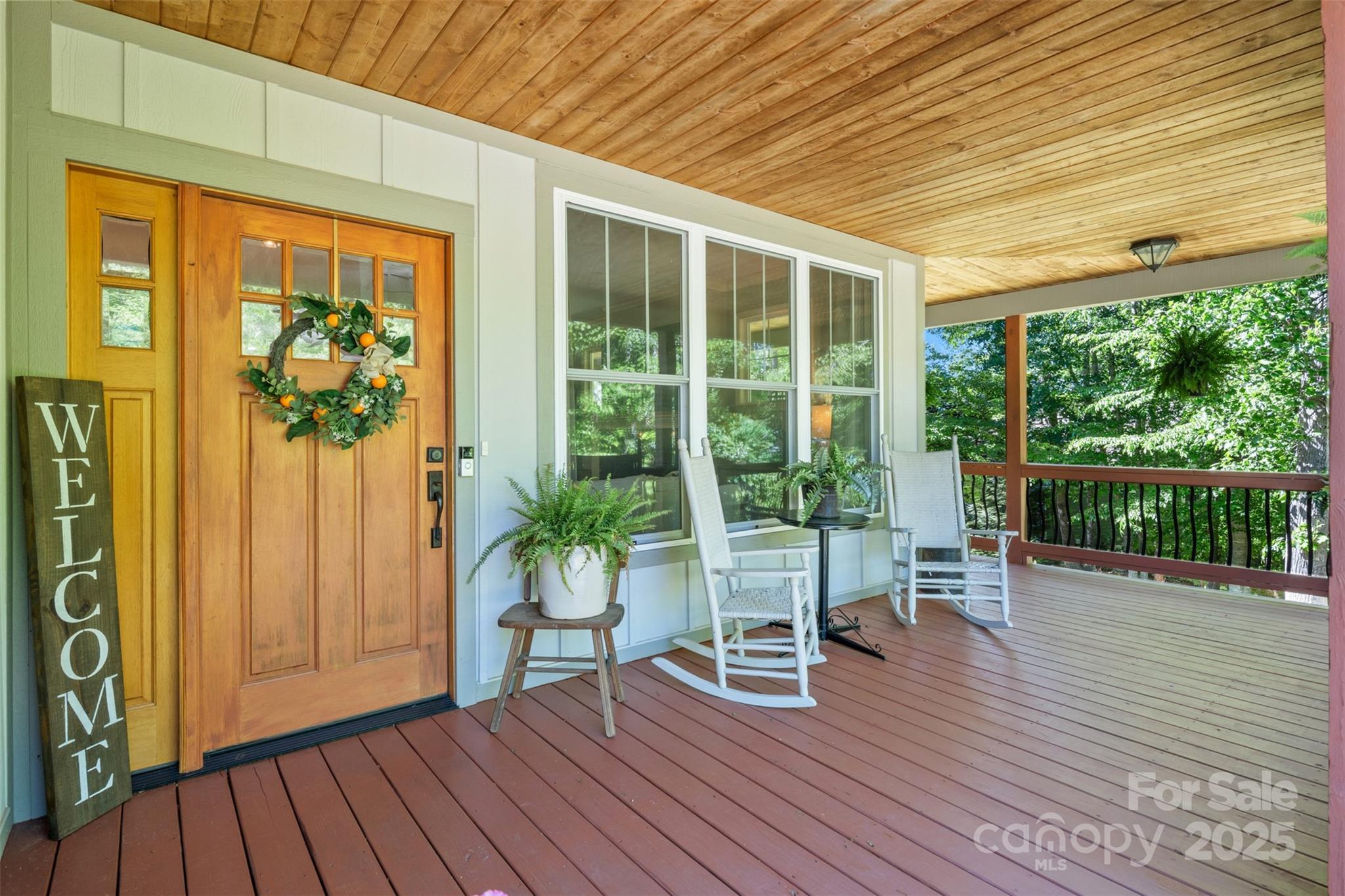 Weaverville, North Carolina, 28787, United States, 4 Bedrooms Bedrooms, ,4 BathroomsBathrooms,Residential,For Sale,1919742