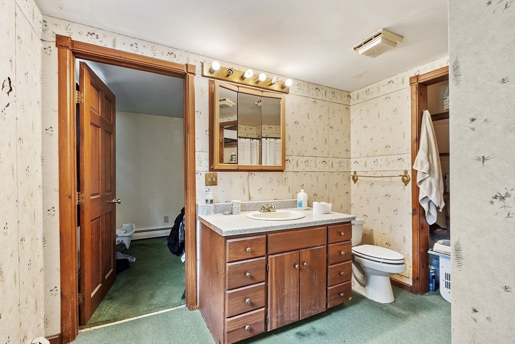 Orange, Massachusetts, 01364, United States, 3 Bedrooms Bedrooms, ,3 BathroomsBathrooms,Residential,For Sale,1846961