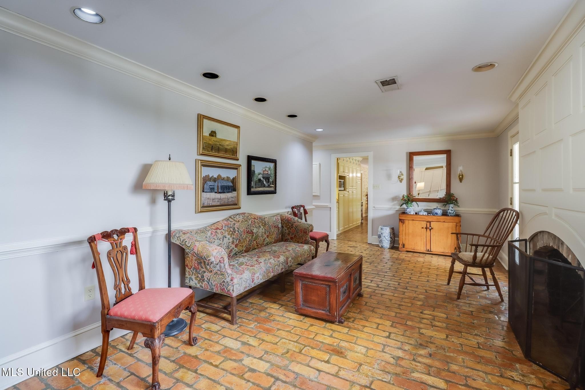 Gulfport, Mississippi, 39507, United States, 4 Bedrooms Bedrooms, ,4 BathroomsBathrooms,Residential,For Sale,1977287