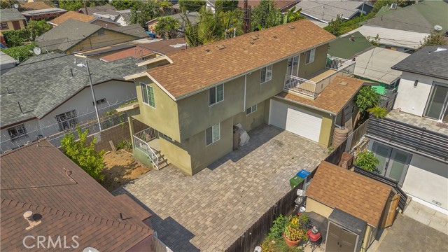 Los Angeles, California, 90062, United States, 5 Bedrooms Bedrooms, ,Residential,For Sale,1975907