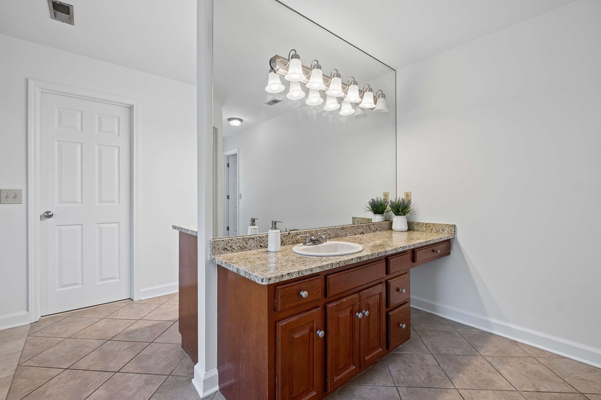  1570 Woodberry Ct, Brentwood, TN, 37027 - 物件實景