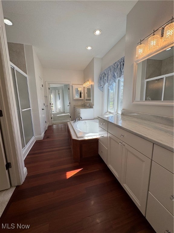 Concord, Ohio, 44077, United States, 5 Bedrooms Bedrooms, ,6 BathroomsBathrooms,Residential,For Sale,1984086