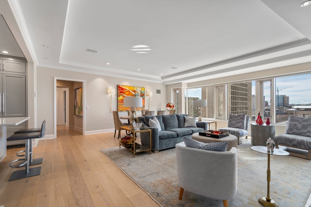 Boston, Massachusetts, 02199, United States, 3 Bedrooms Bedrooms, ,3 BathroomsBathrooms,Residential,For Sale,1940659