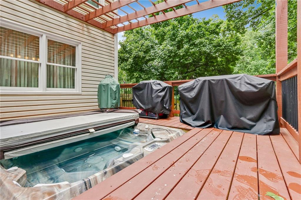 Smyrna, Georgia, 30080, United States, 3 Bedrooms Bedrooms, ,3 BathroomsBathrooms,Residential,For Sale,1983816