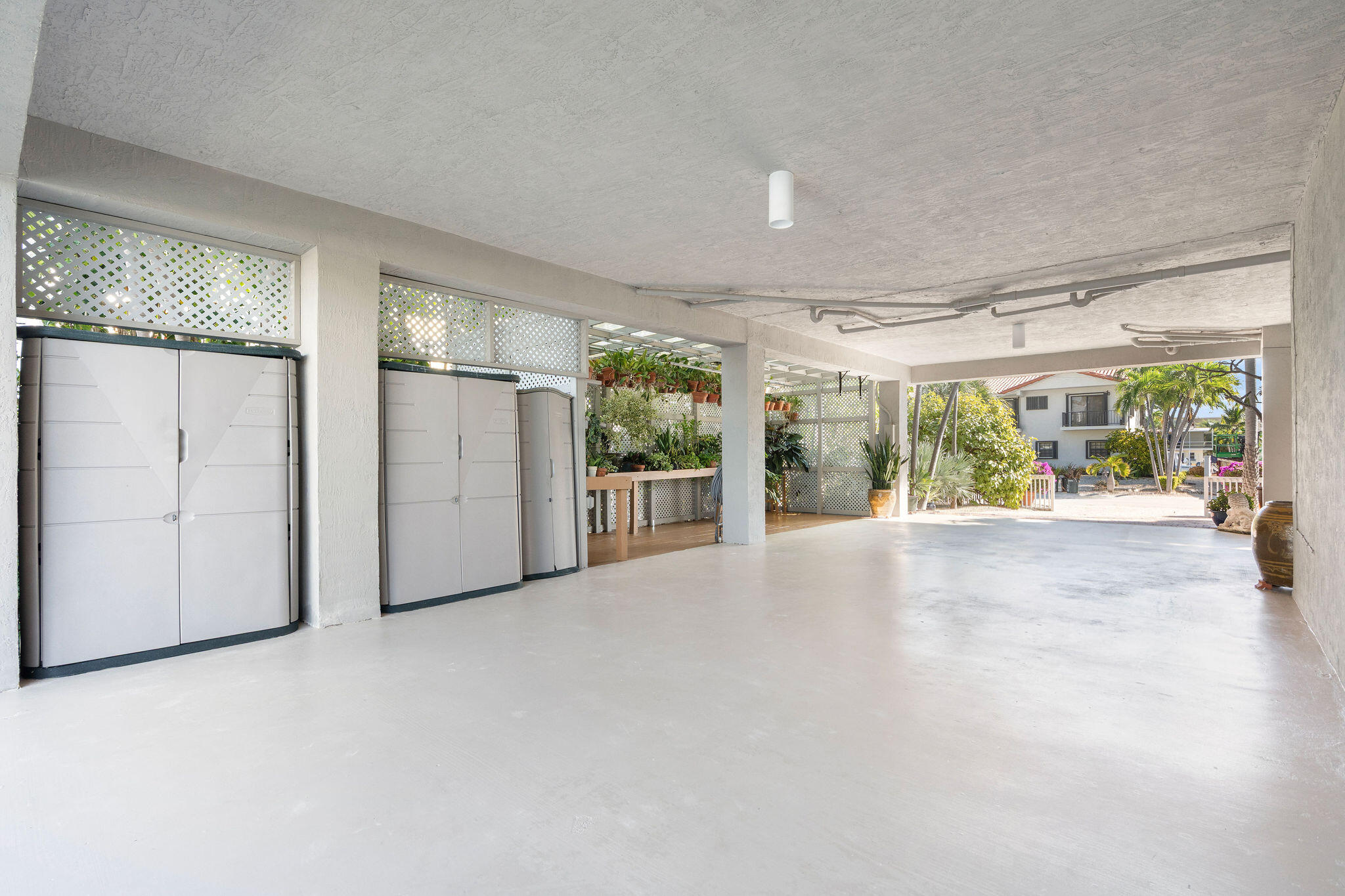 Islamorada, Florida, 33036, United States, 5 Bedrooms Bedrooms, ,3 BathroomsBathrooms,Residential,For Sale,1998109