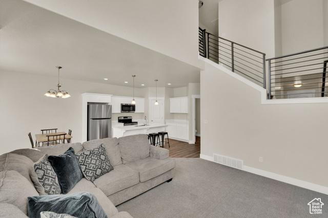 Vineyard, Utah, 84059, United States, 4 Bedrooms Bedrooms, ,4 BathroomsBathrooms,Residential,For Sale,1978509