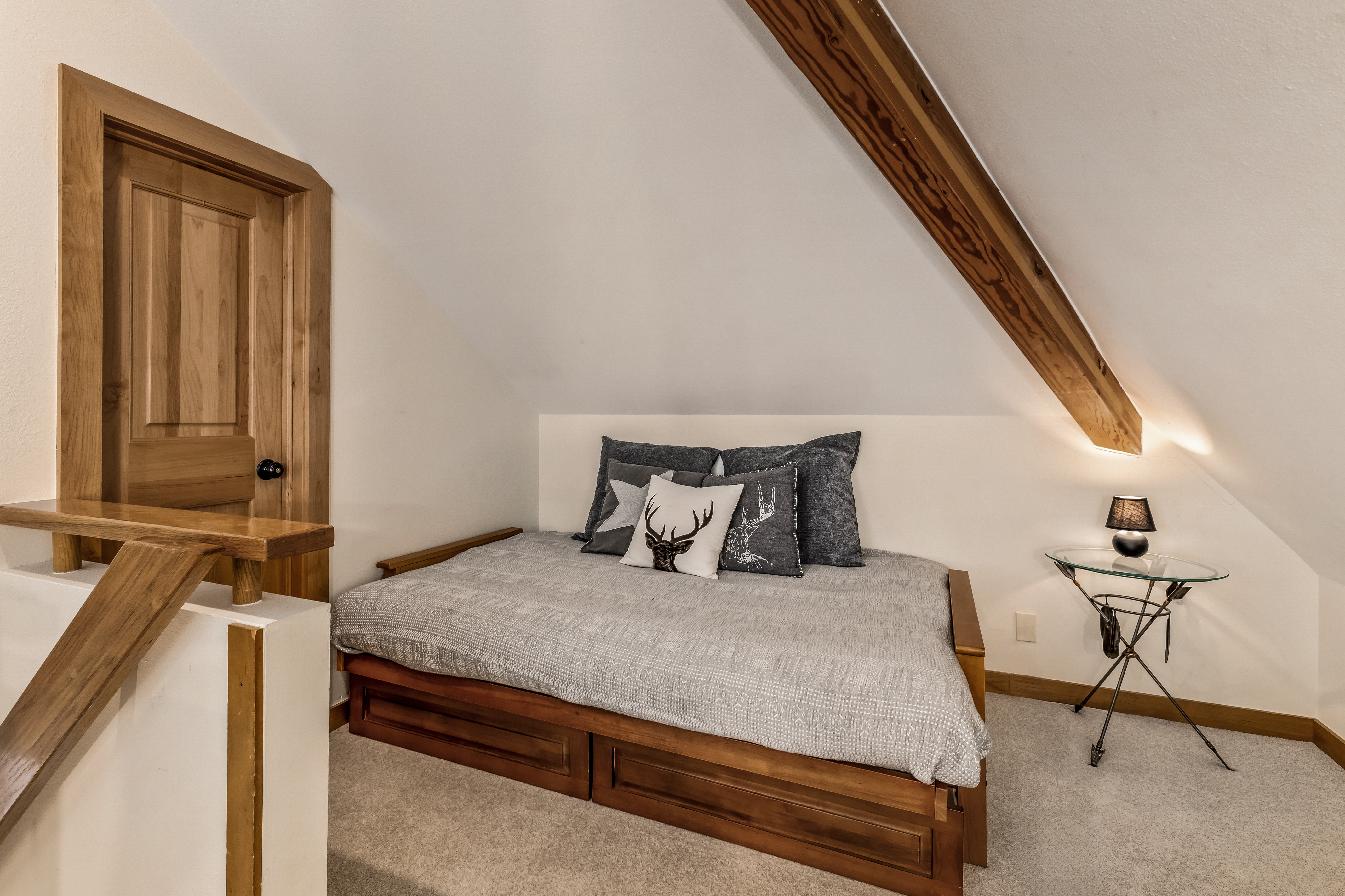  The Ultimate Alpine Retreat: Privacy Meets Convenience in Cascade Village - 物件實景