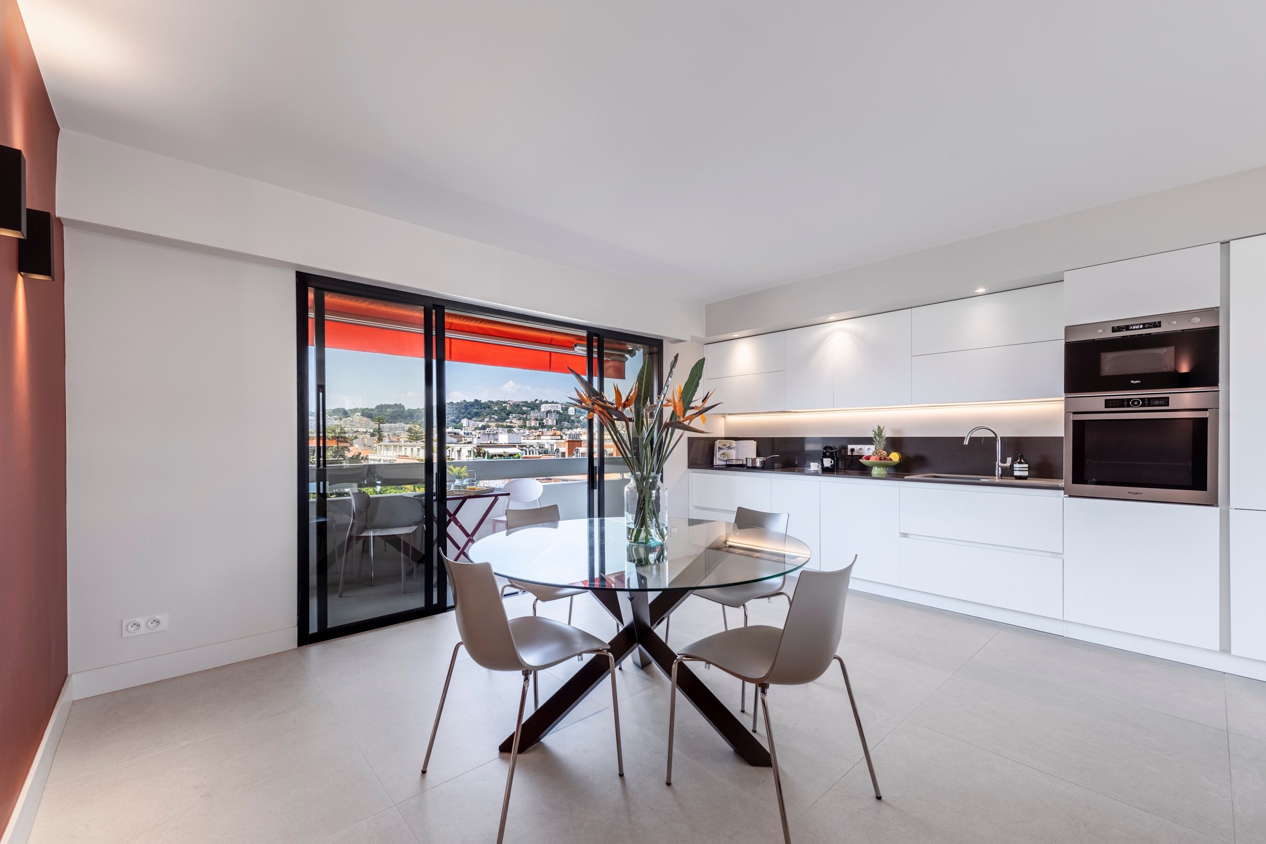  Nice Carré d’Or top floor 2 bedroom apartment with terrace and garage in luxury… - 物件實景