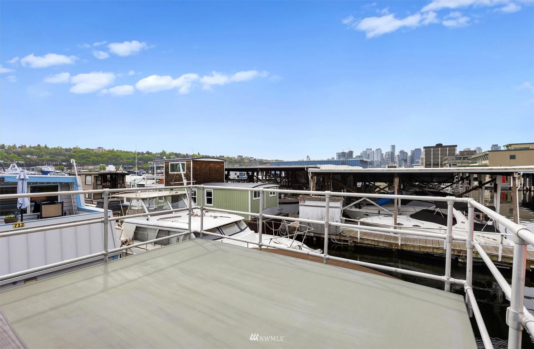 2040 WESTLAKE AVENUE N 3A, SEATTLE, Washington, 98109, United States, 1 Bedroom Bedrooms, ,2 BathroomsBathrooms,Residential,For Sale,2040 WESTLAKE AVENUE N 3A,1622498