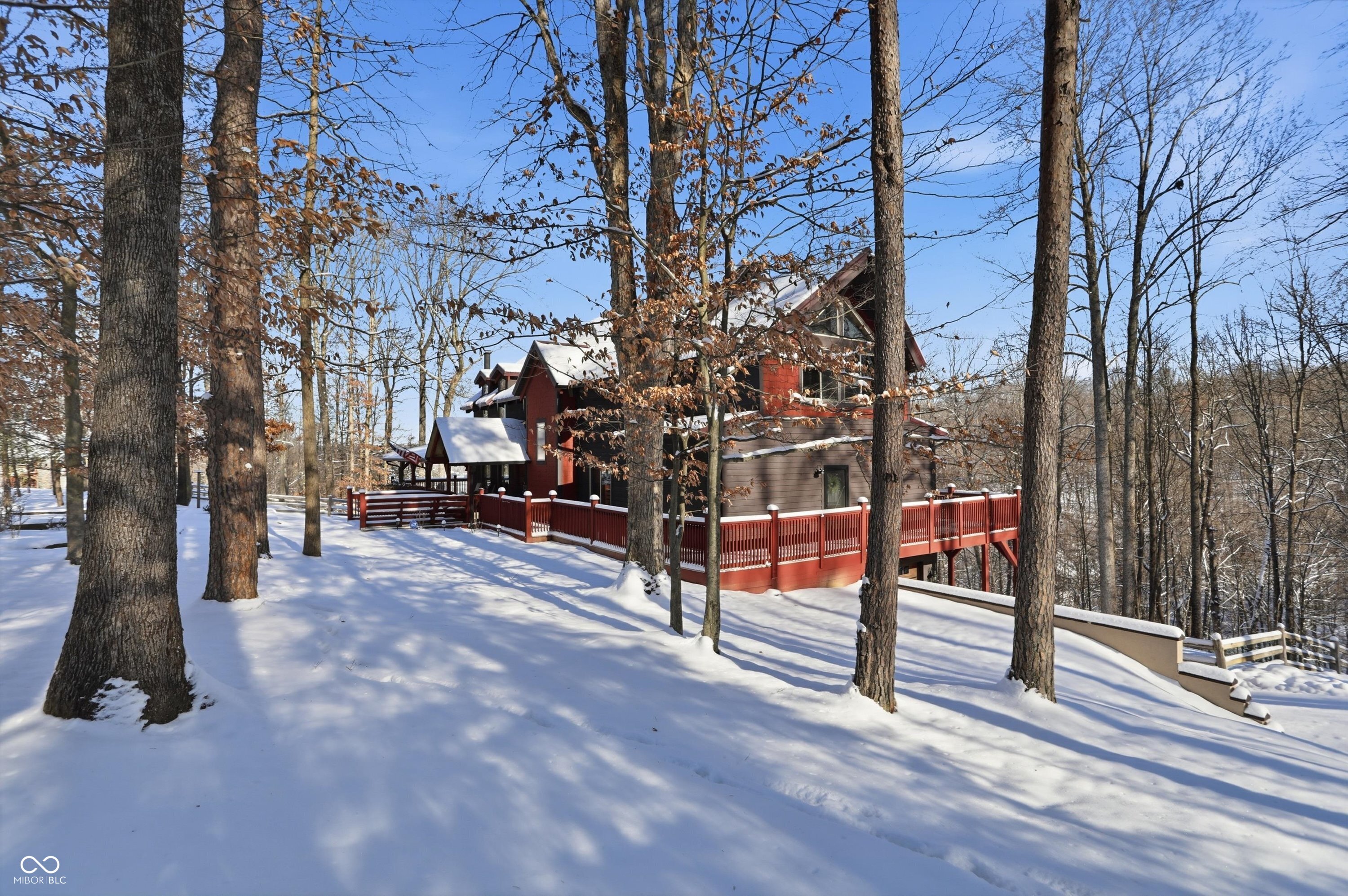 Unionville, Indiana, 47468, United States, 5 Bedrooms Bedrooms, ,5 BathroomsBathrooms,Residential,For Sale,1975333