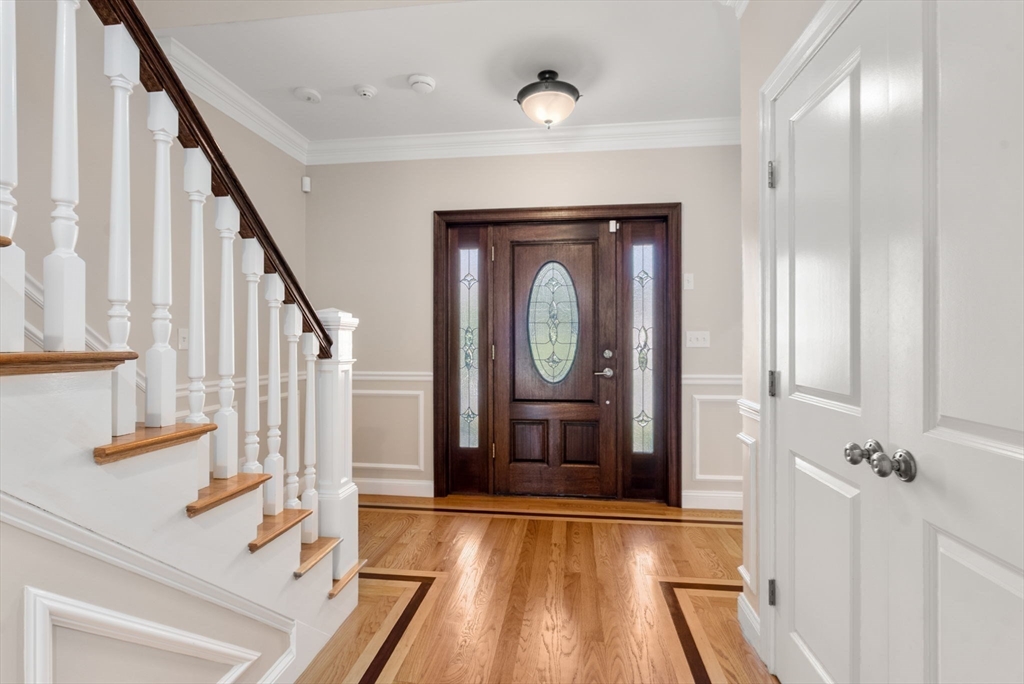 Wellesley, Massachusetts, 02482, United States, 6 Bedrooms Bedrooms, ,7 BathroomsBathrooms,Residential,For Sale,1918672