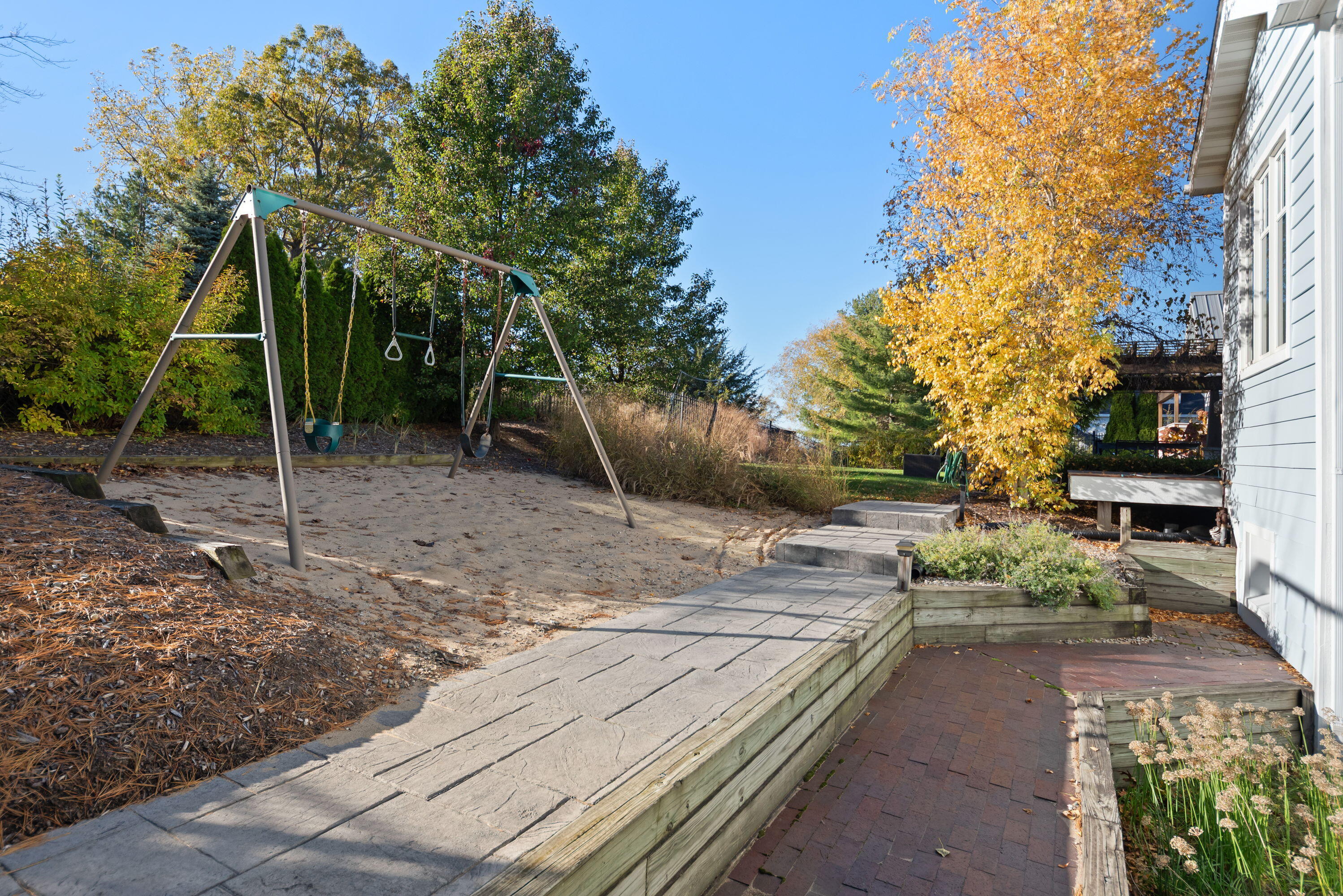 New Buffalo, Michigan, 49117, United States, 6 Bedrooms Bedrooms, ,5 BathroomsBathrooms,Residential,For Sale,1989502