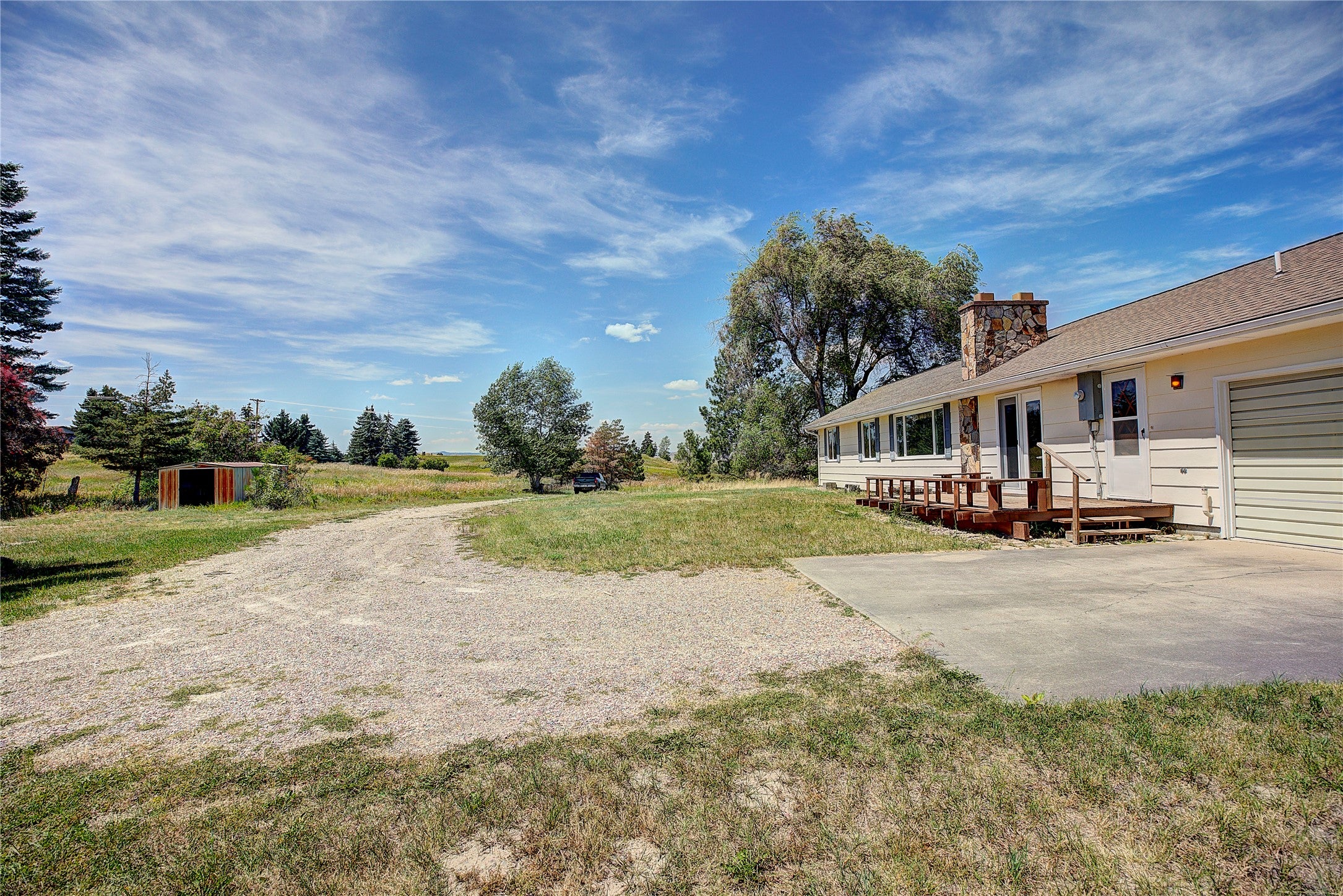 Polson, Montana, 59860, United States, 3 Bedrooms Bedrooms, ,2 BathroomsBathrooms,Residential,For Sale,1827901