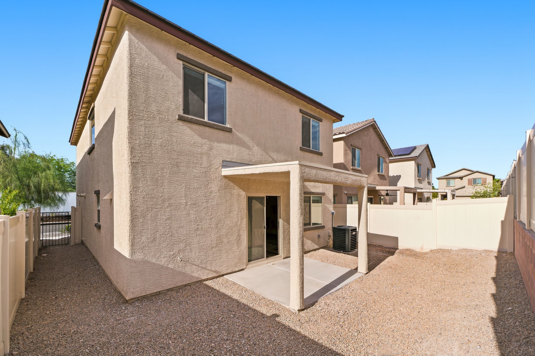  Move-In Ready Home with Great Investment Potential - 物件實景