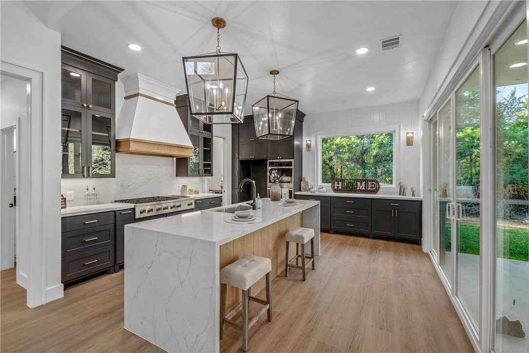 Franklin, Texas, 77856, United States, 4 Bedrooms Bedrooms, ,4 BathroomsBathrooms,Residential,For Sale,1973792