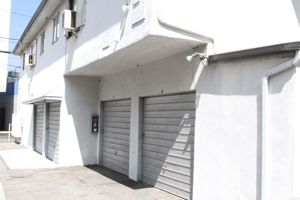 Los Angeles, California, 90025, United States, ,Residential,For Sale,1898736