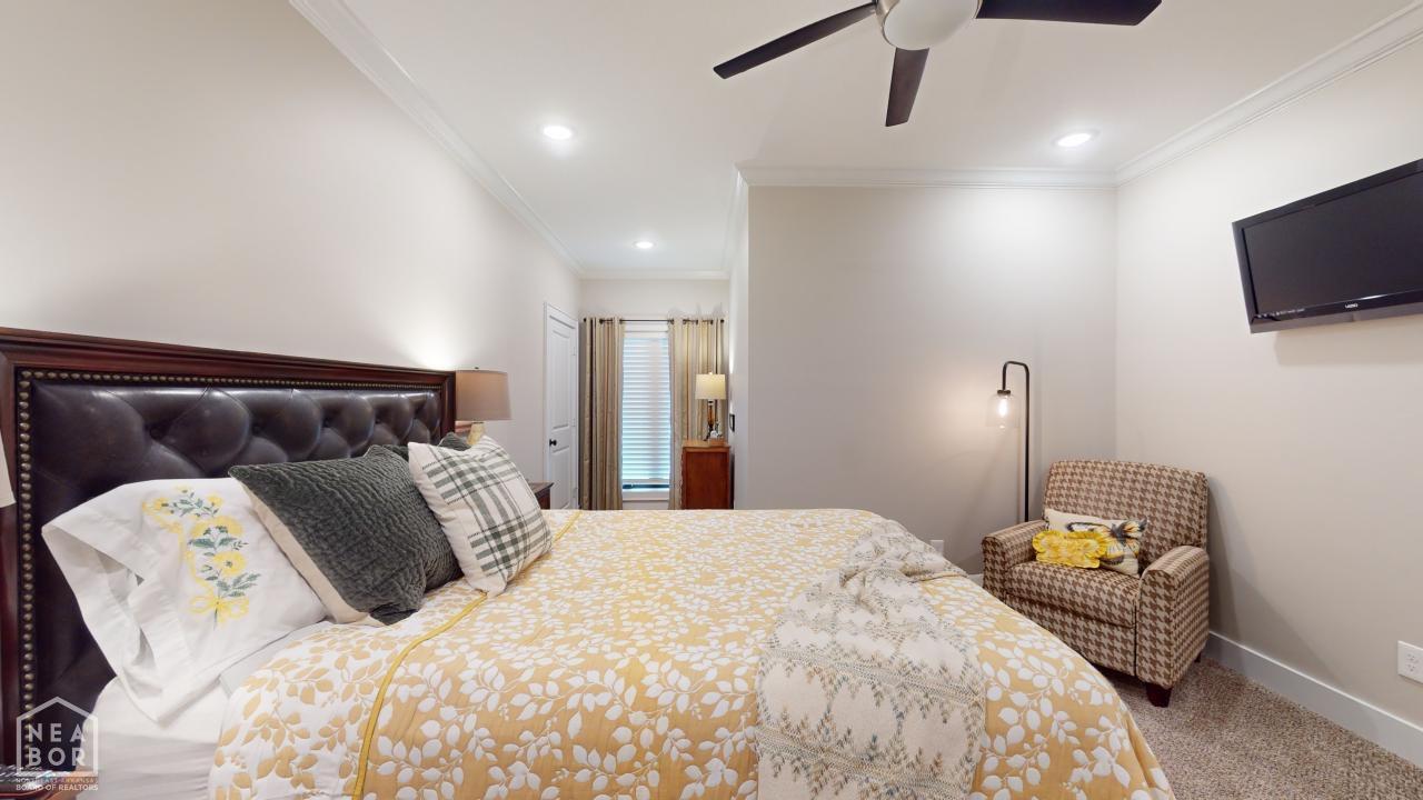 Jonesboro, Arkansas, 72405, United States, 5 Bedrooms Bedrooms, ,5 BathroomsBathrooms,Residential,For Sale,1983308