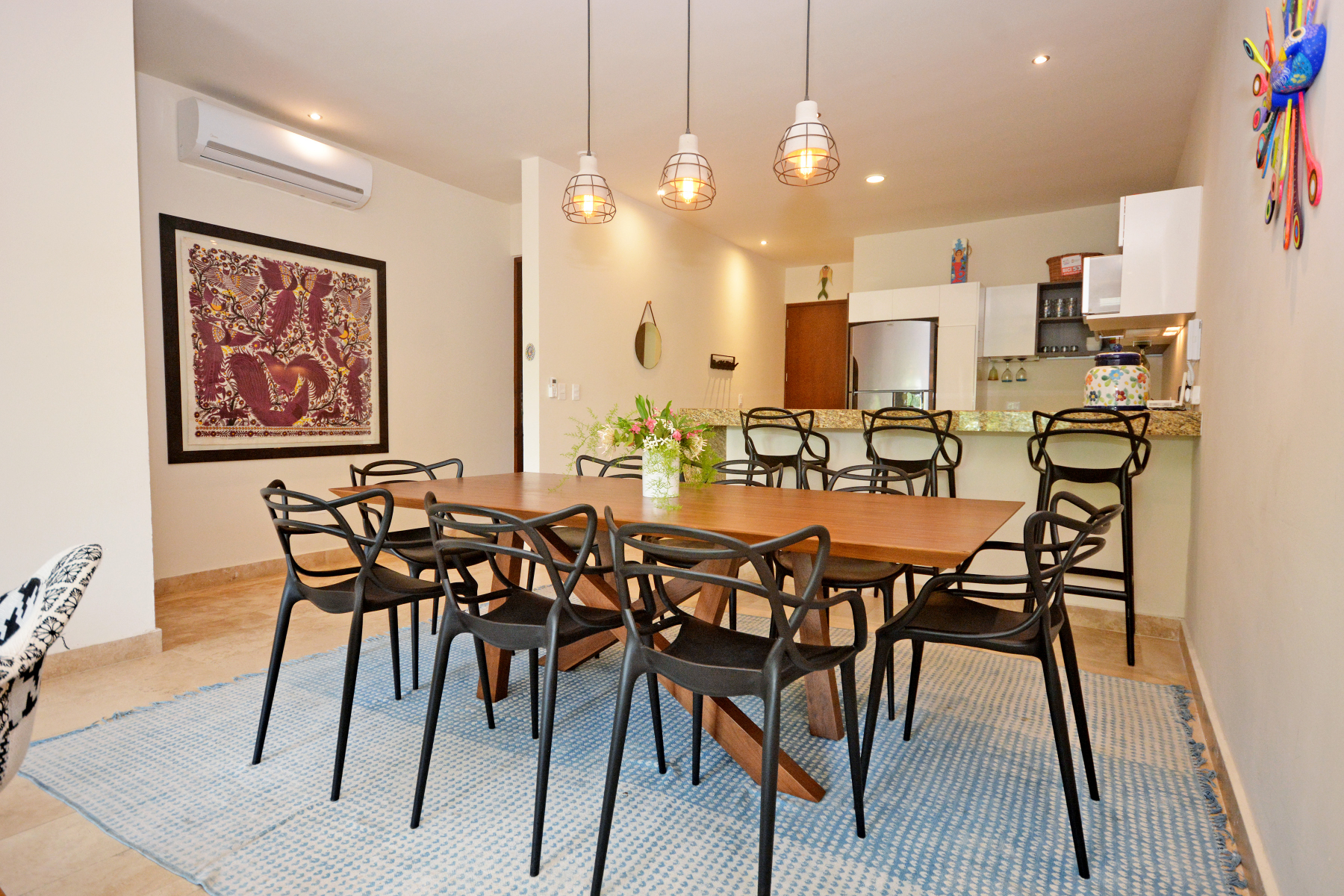  TWO LEVEL PENTHOUSE WITH THREE INDEPENDENT ACCESSES - 物件實景