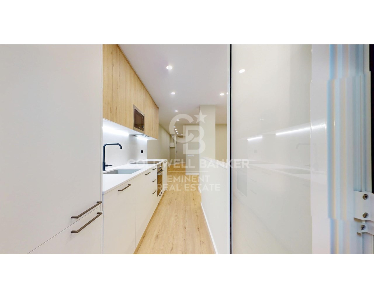 Barcelona, Catalonia, ES, 3 Bedrooms Bedrooms, ,2 BathroomsBathrooms,Residential,For Sale,1744156
