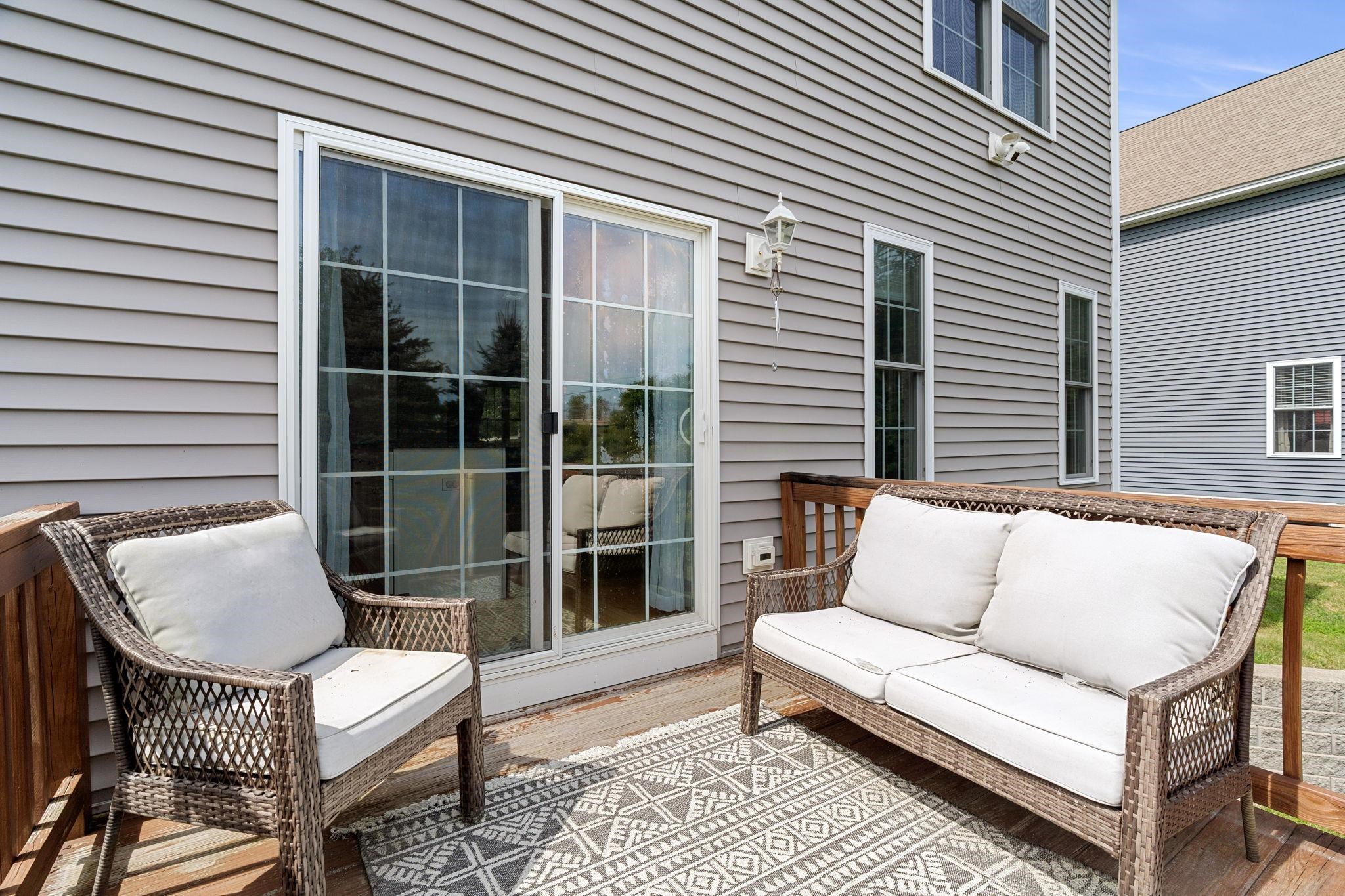 Dover, New Hampshire, 03820, United States, 4 Bedrooms Bedrooms, ,3 BathroomsBathrooms,Residential,For Sale,1941678