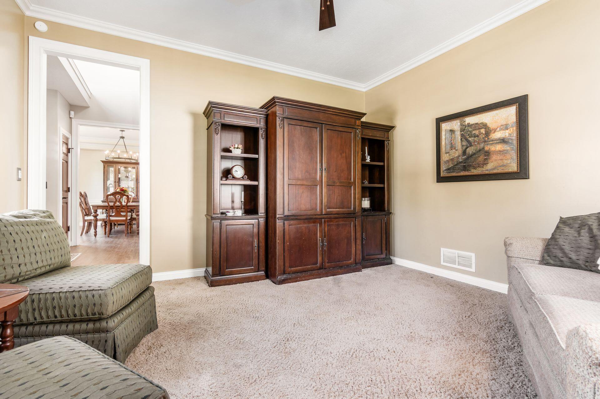 Dublin, Ohio, 43017, United States, 4 Bedrooms Bedrooms, ,5 BathroomsBathrooms,Residential,For Sale,1932782