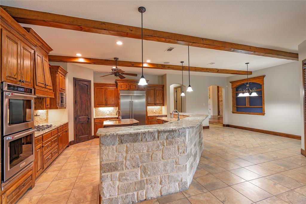 Midlothian, Texas, 76065, United States, 5 Bedrooms Bedrooms, ,7 BathroomsBathrooms,Residential,For Sale,1975064