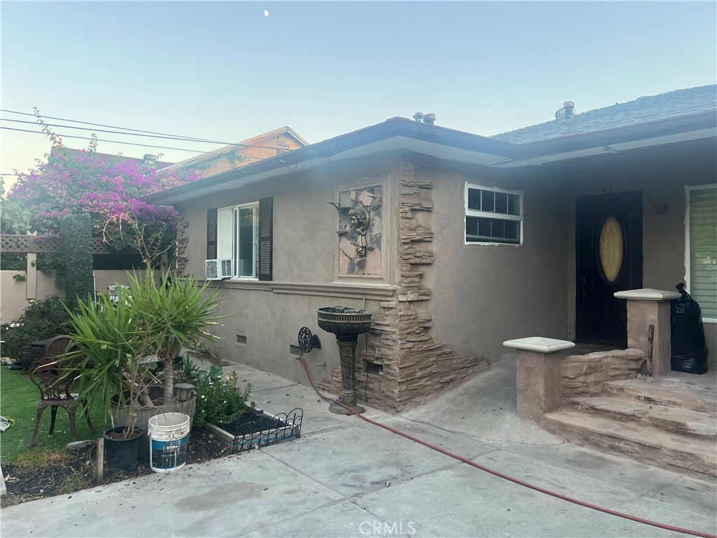 Riverside, California, 92507, United States, 4 Bedrooms Bedrooms, ,2 BathroomsBathrooms,Residential,For Sale,1980967