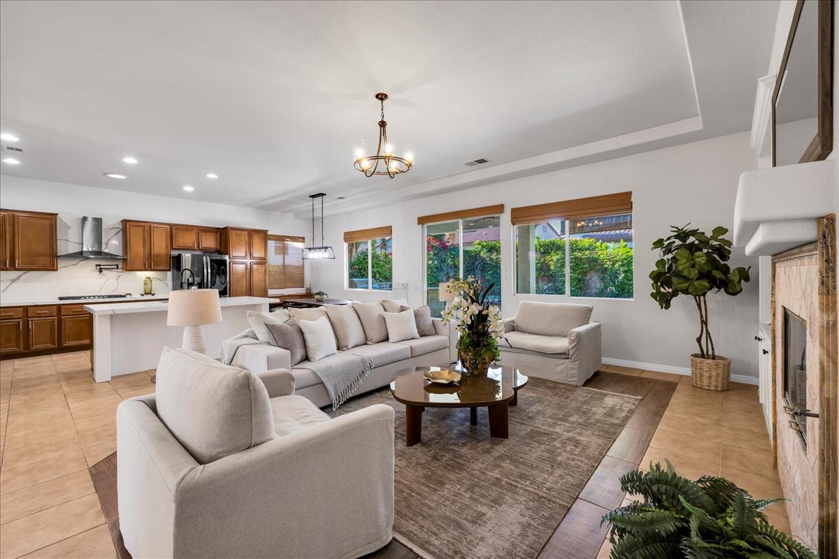 La Quinta, California, 92253, United States, 3 Bedrooms Bedrooms, ,3 BathroomsBathrooms,Residential,For Sale,1991537