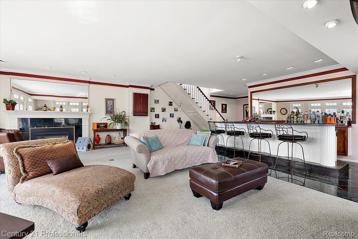 Clarkston, Michigan, 48348, United States, 3 Bedrooms Bedrooms, ,4 BathroomsBathrooms,Residential,For Sale,2036106