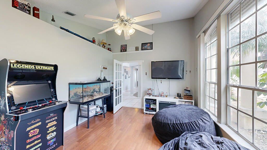 3329 Lake View Circle, Melbourne, Florida, 32934, United States, 4 Bedrooms Bedrooms, ,3 BathroomsBathrooms,Residential,For Sale,3329 Lake View Circle,1482644