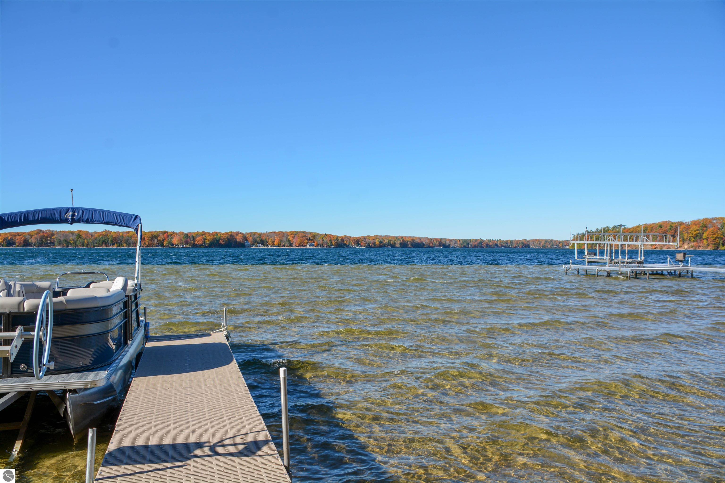 Traverse City, Michigan, 49685, United States, 3 Bedrooms Bedrooms, ,3 BathroomsBathrooms,Residential,For Sale,1988972