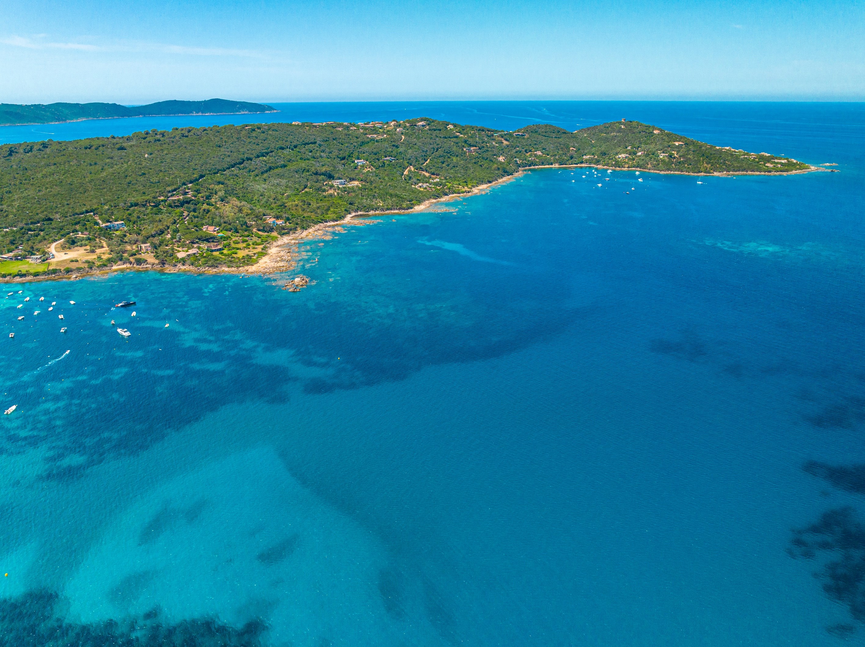  Luxury waterfront villa, pool and sea view at Coti-Chiavari / Gulf of Ajaccio -… - 物件實景